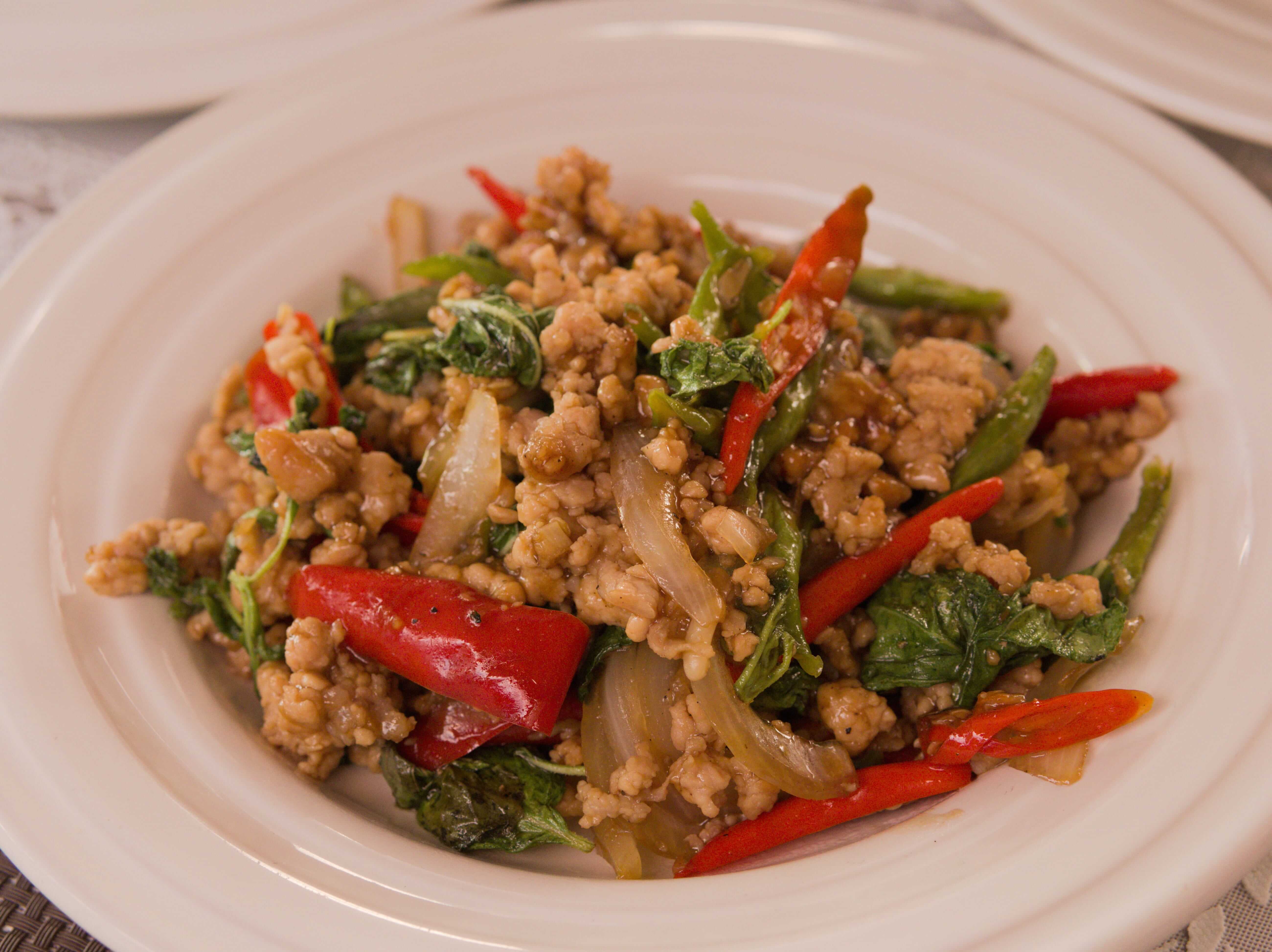 Traditional Pad Kra Pao Moo Hot Basil Pork Recipe 